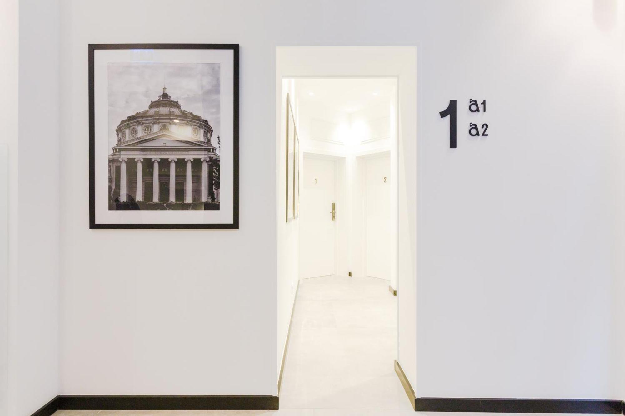 Old Town Snail Design Apartments Bucharest Exterior photo